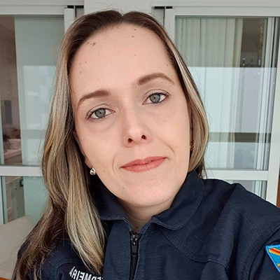 Daniela Avila de Souza.