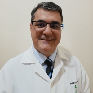 Dr. Wagner Fernando Paganardi de Abreu